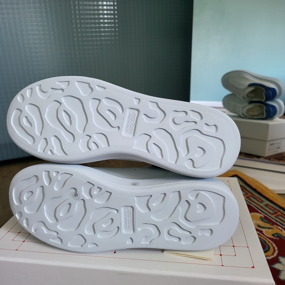 Alexander McQueen Men's Sneakers in White and Blue - Picture 6 of 12